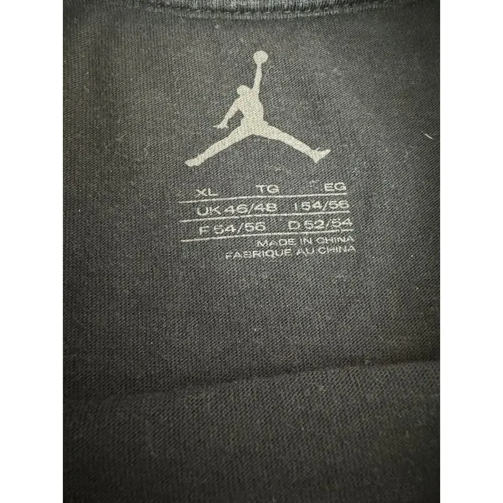 Air Jordan T Shirt Mens Size Xl black Graphic Air Jordan embroidery jump man